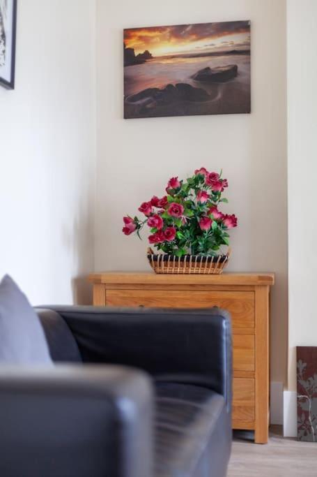 Spacious & Central 3-Bed Flat By Popular Waterloo! Londra Exterior foto