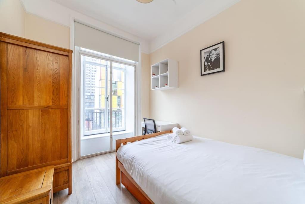 Spacious & Central 3-Bed Flat By Popular Waterloo! Londra Exterior foto